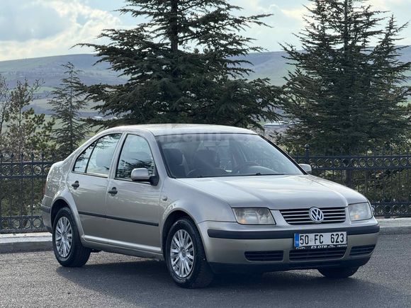 Sahibinden Volkswagen Bora 1.6 Primeline 2004 Model  299.000 km Bej