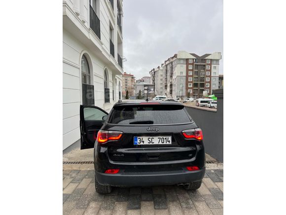 Sahibinden Jeep Compass 1.4 Limited 2020 Model  39.000 km Siyah
