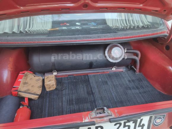 Sahibinden Renault R 9 1.4 Spring 1996 Model  200.000 km Kırmızı