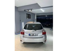 Sahibinden Toyota Auris 1.4 D-4D Comfort Extra 2012 Model 
