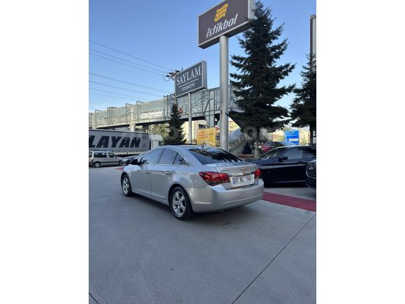 Tertemiz Sunrooflu Cruze 