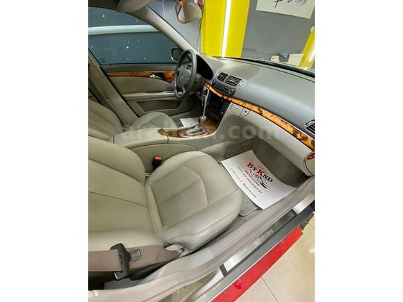 Sahibinden Mercedes - Benz E 200 Kompressor Elegance 2005 Model İstanbul