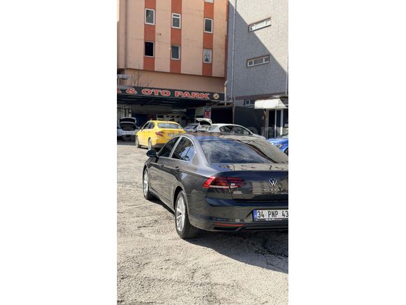 Sahibinden Volkswagen Passat 1.5 TSi Business 2022 Model 