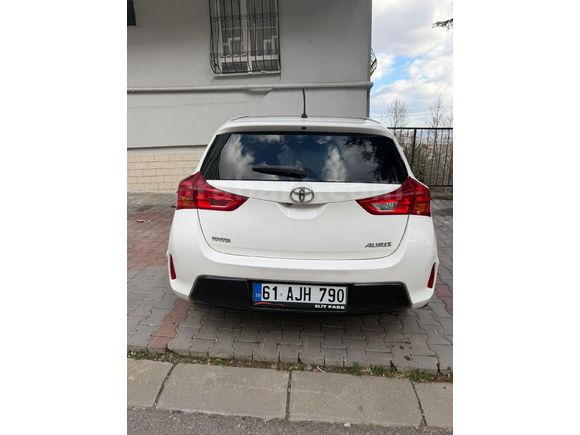 Sahibinden Toyota Auris 1.4 D-4D Active Skypack 2014 Model