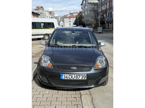 Sahibinden Ford Fiesta 1.4 TDCi Cool 2006 Model  317.000 km Lacivert