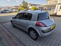 2. SAHİBİNDEN 2004 MODEL 1.5 DCİ 100 LÜK MEGAN 2