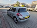 2. SAHİBİNDEN 2004 MODEL 1.5 DCİ 100 LÜK MEGAN 2