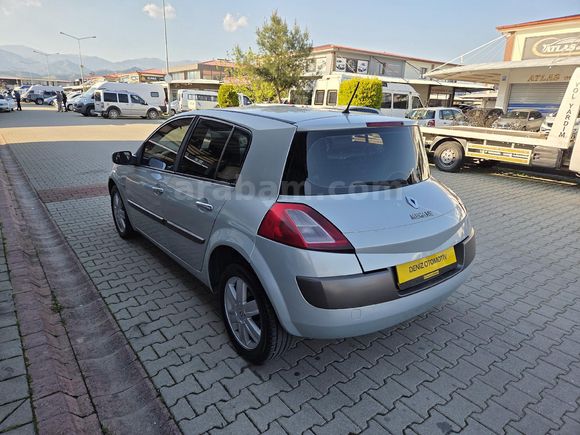 2. SAHİBİNDEN 2004 MODEL 1.5 DCİ 100 LÜK MEGAN 2