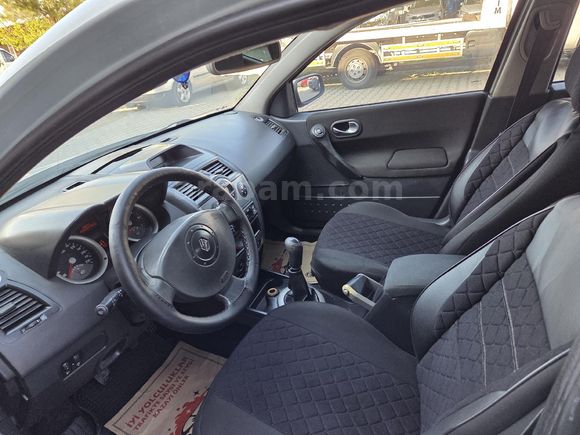 2. SAHİBİNDEN 2004 MODEL 1.5 DCİ 100 LÜK MEGAN 2