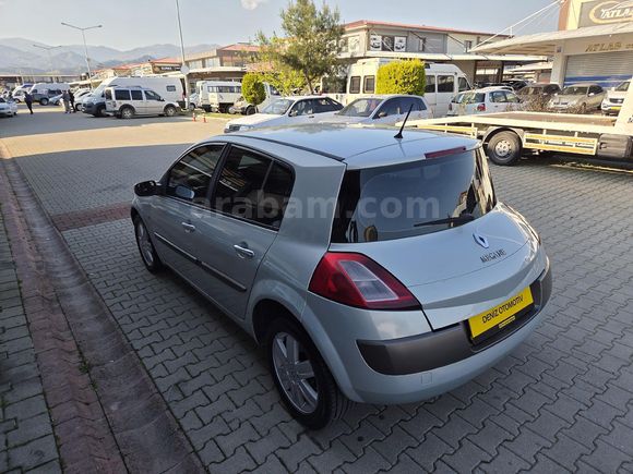 2. SAHİBİNDEN 2004 MODEL 1.5 DCİ 100 LÜK MEGAN 2