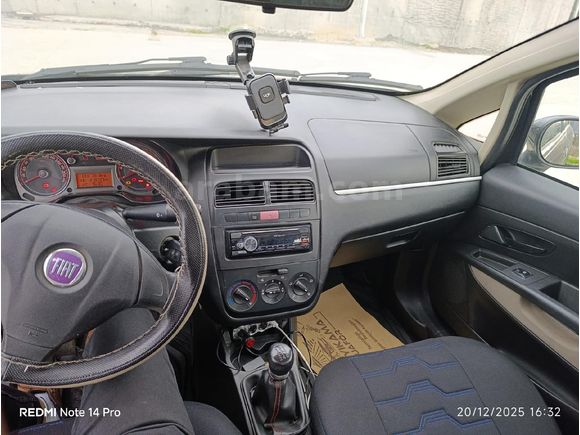 Sahibinden Fiat Linea 1.4 Fire Active Plus 2009 Model  210.000 km Siyah