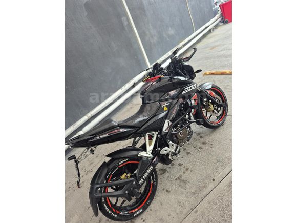 Sahibinden Bajaj Pulsar 200 NS