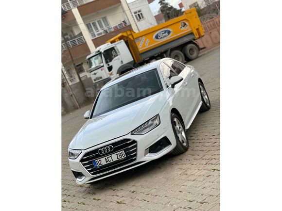 Sahibinden Audi A4 Sedan 40 TDI Quattro Advanced 2022 Model 