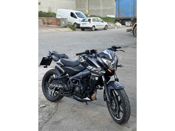 PULSAR NS 200 ABS