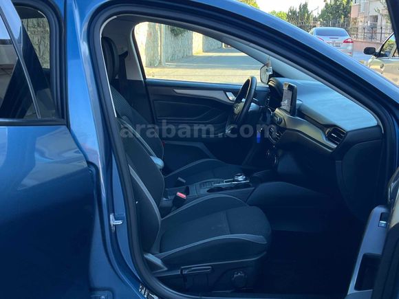 Sahibinden Ford Focus 1.5 EcoBlue Trend X 2023 Model 