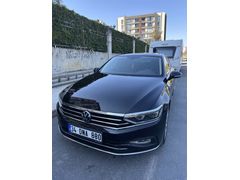 İlk Sahibinden Volkswagen Passat 1.6 TDi BlueMotion Elegance 2020 Model  Siyah