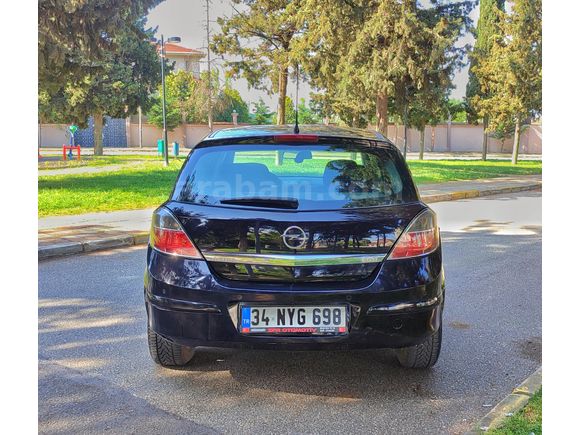 Opel Astra 1.3 CDTI Essentia Konfor 2011 Model