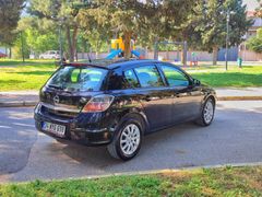 Opel Astra 1.3 CDTI Essentia Konfor 2011 Model
