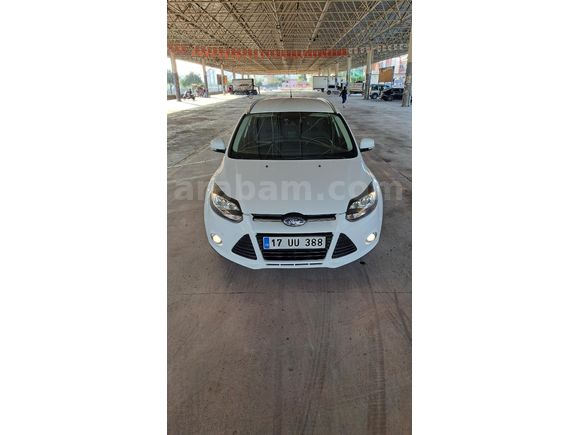 -131.000KM BOYASIZ TEKNOLOJİ PAKET OPSİYONLU EKSTRA DONANIMLI-