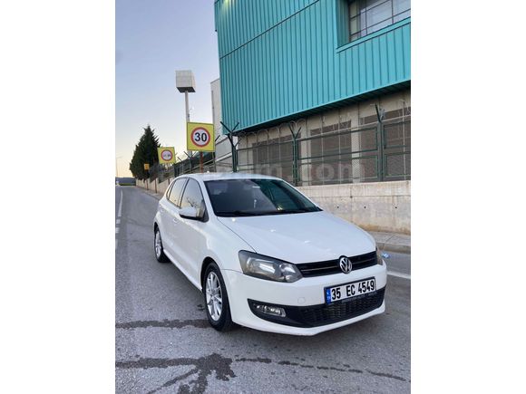Sahibinden Değişensiz Volkswagen Polo 1.2 TDi Trendline 2013 Model İzmir 280.000 km Beyaz 1000 tl tramerli