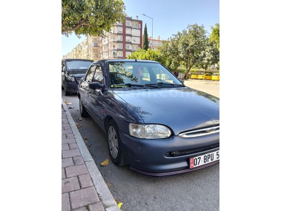 Sahibinden Ford Escort 1.6 CLX 1998 Model