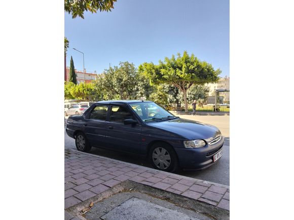 Sahibinden Ford Escort 1.6 CLX 1998 Model