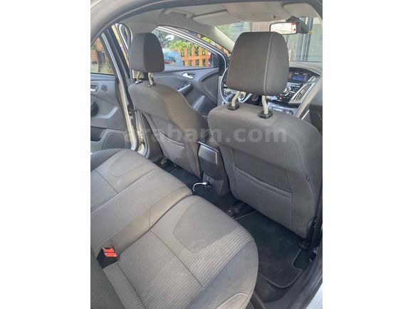 Sahibinden Ford Focus 1.6 TDCi Titanium 2013 Model)