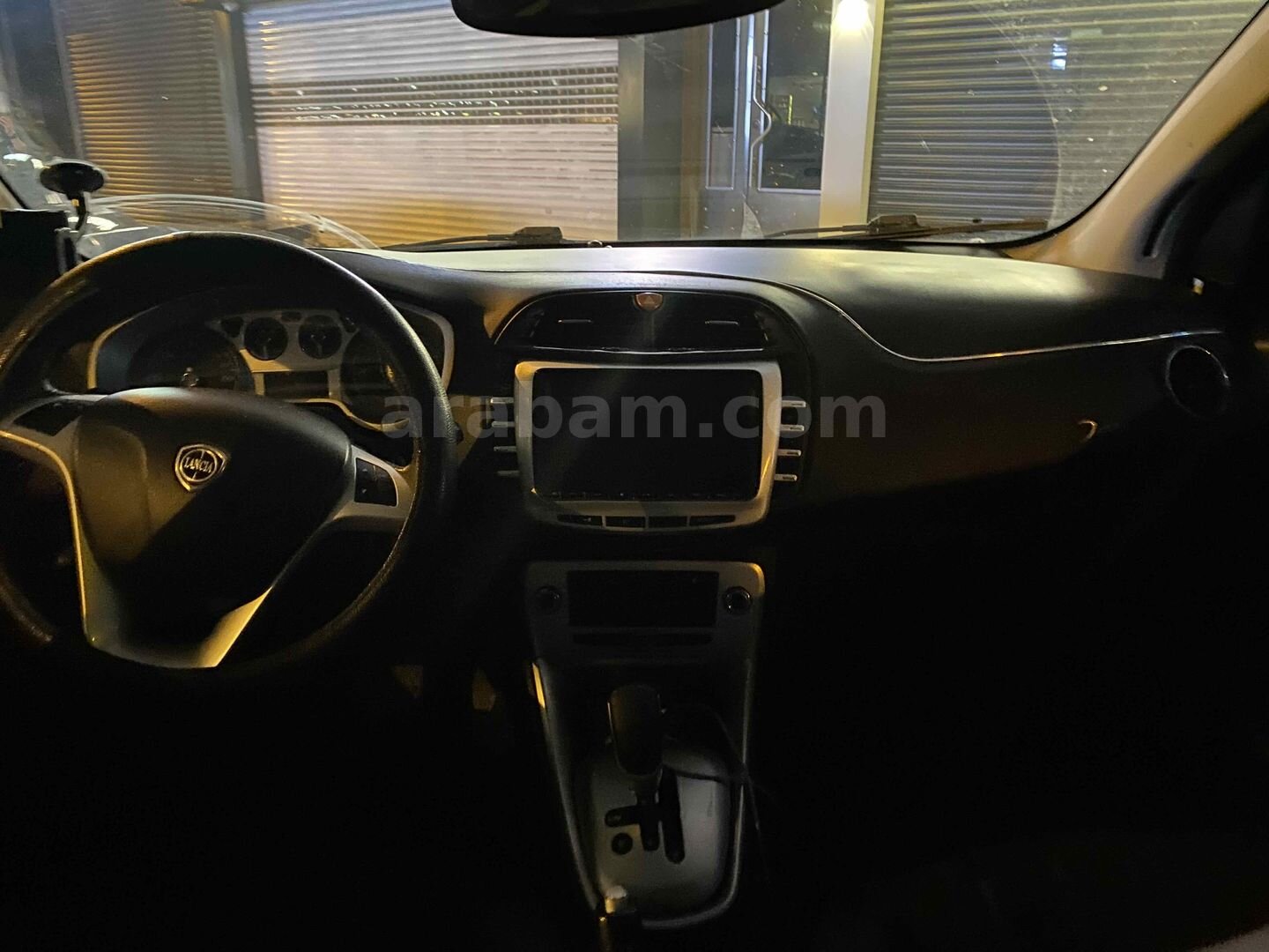 Sahibinden Lancia Delta 1.6 MJet 2009 Model İstanbul 159.000 km Beyaz 4