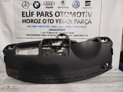 VOLKWAGEN TRANSPORTER T5 SİYAH GÖGÜS