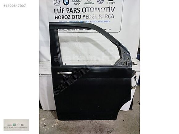 VOLKWAGEN TRANSPORTER T5 SİYAH DOLU BOYALI SAĞ ÖN KAPI