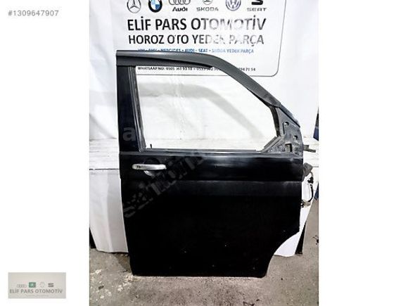 VOLKWAGEN TRANSPORTER T5 SİYAH DOLU BOYALI SAĞ ÖN KAPI