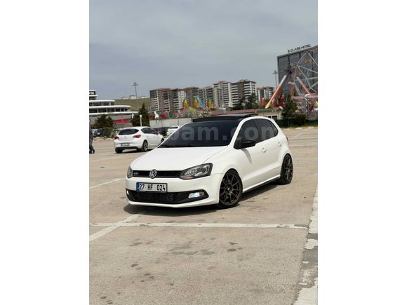 ORJİNAL GTI DOLULAR DOLUSU CAM TAVAN DİJİTAL KLİMA F1 VİTES FULL+FULL