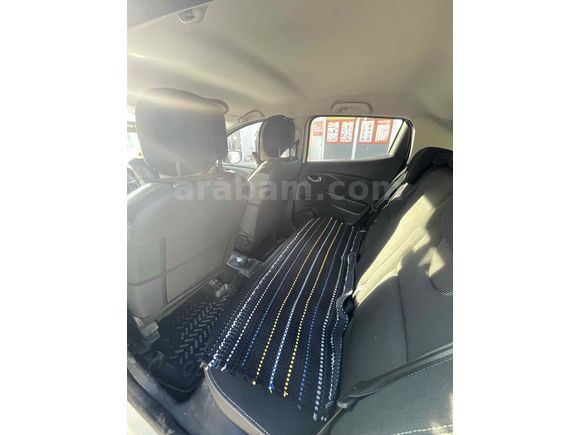 Sahibinden Renault Clio 0.9 TCe Joy 2020 Model 