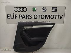 AUDİ A4 SAĞ ARKA SİYAH KAPI DÖŞEMESİ