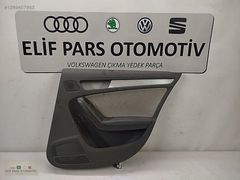 AUDİ A4 SAĞ ARKA GRİ KAPI DÖŞEMESİ