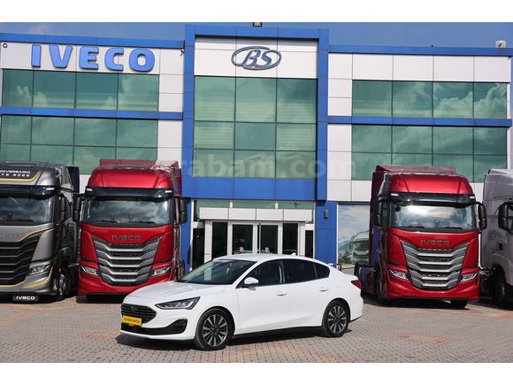 BÜYÜKSOYLU BEYSOY'DAN 2023 FORD FOCUS 1.5 ECOBLUE TITANIUM X