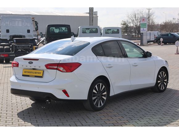 BÜYÜKSOYLU BEYSOY'DAN 2023 FORD FOCUS 1.5 ECOBLUE TITANIUM X