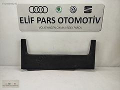 VOLKSWAGEN GOLF4 ARKA BAĞAJ PANEL KAPLAMA 1J6 863 459