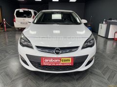 Galeriden Opel Astra 1.6 CDTI Business 2015 Model İstanbul 111.563 km Beyaz