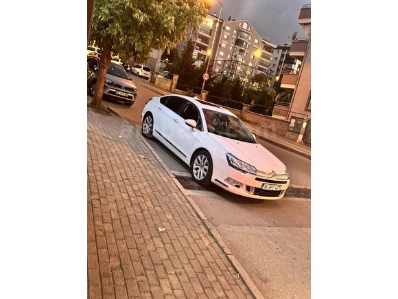 Sahibinden Citroen C5 1.6 e-HDi Executive 2014 Model 