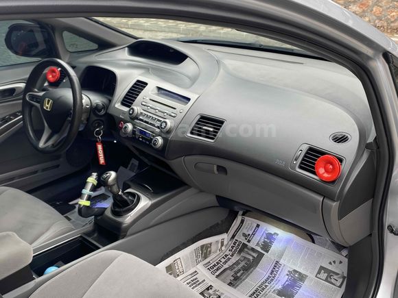 Sahibinden Honda Civic 1.6 Elegance 2008 Model  267.000 km Gri (Gümüş)