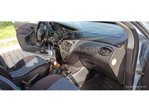 Sahibinden Ford Focus 1.6 Collection 2005 Model  212.000 km Mavi