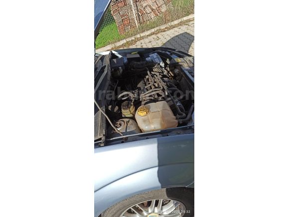 Sahibinden Ford Focus 1.6 Collection 2005 Model  212.000 km Mavi