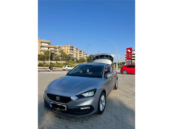 Sahibinden Seat Leon 1.0 eTSI Style Plus 2021 Model Mersin 117000 km Gri