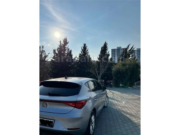 Sahibinden Seat Leon 1.0 eTSI Style Plus 2021 Model Mersin 117000 km Gri