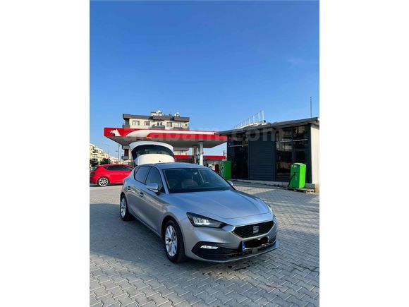 Sahibinden Seat Leon 1.0 eTSI Style Plus 2021 Model Mersin 117000 km Gri