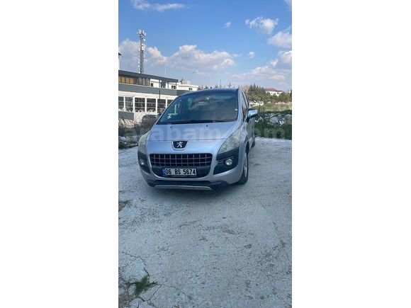 CAM TAVANLI AİLE ARABASI UYGUN FİYAT HIZLI SATIŞ