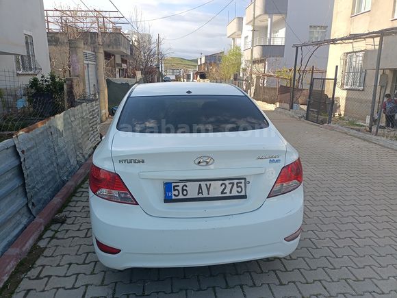 Sahibinden Hyundai Accent Blue 1.4 CVVT Mode Plus 2012 Model 