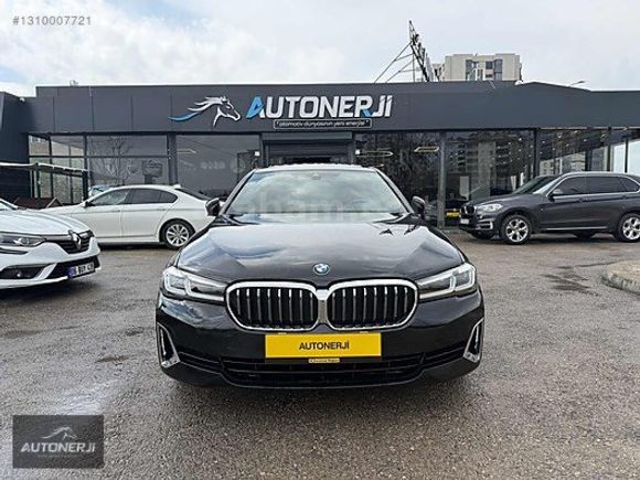 AUTONERJİ'DEN 2021 BMW 520İ LUXURY LİNE TABA GESCURE CONTROL