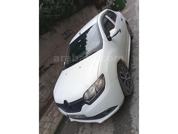 Sahibinden değişensiz hasarsız düşük kilometre Renault Symbol 1.5 motor 2016 Model